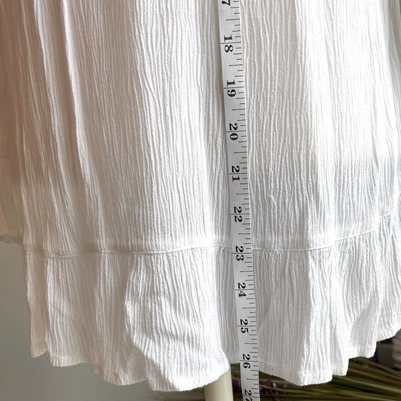 *Like New* INC Women’s White Flowy Semi Sheer Boho Peasant Top Poet Blouse Lace - Picture 6 of 7